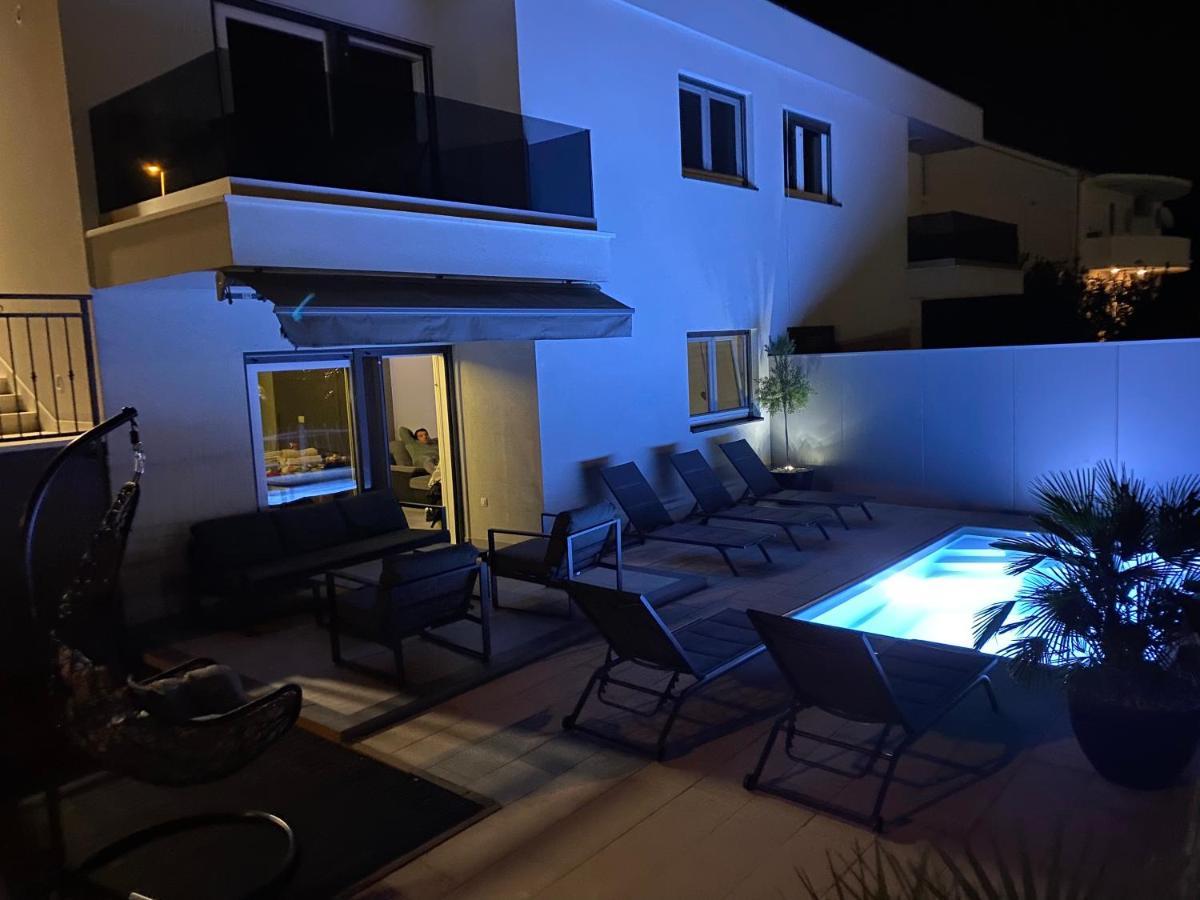 Holiday Home Miriam Kastela With A Private Pool Luaran gambar